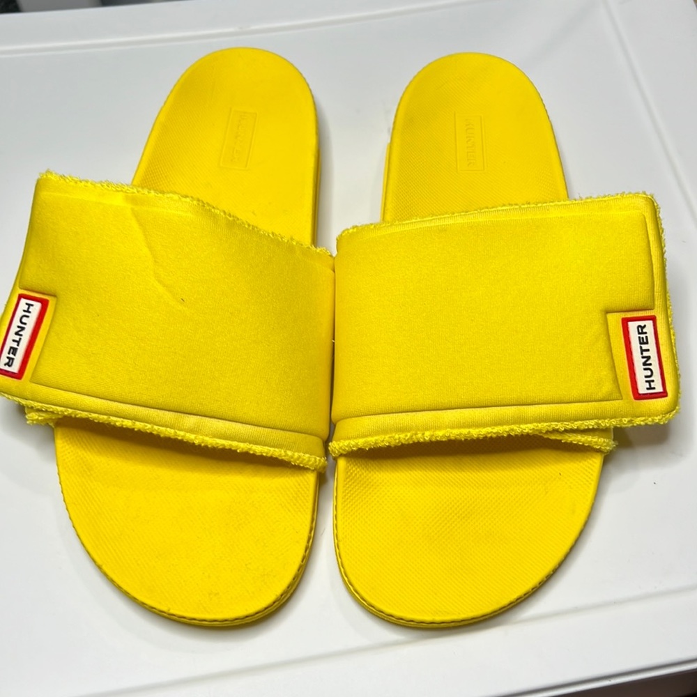 Hunter Yellow Slides
